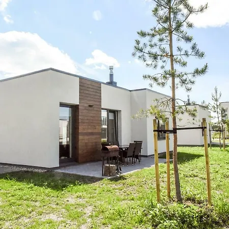 House With Hot Tub * Palanga