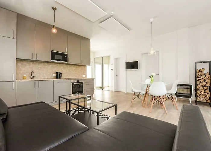 House With Hot Tub * Palanga